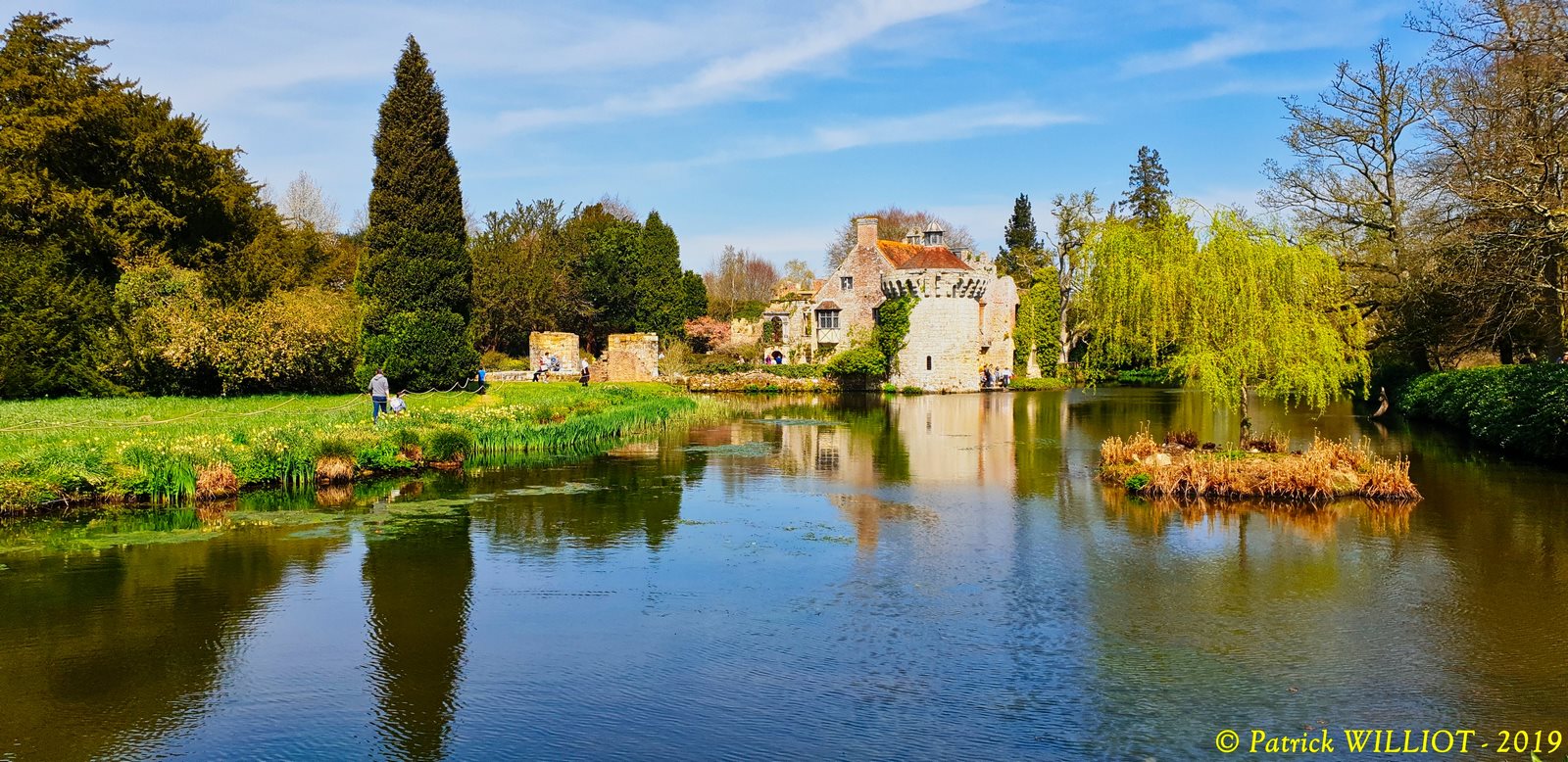 Lamberhurst - Scotney Castle